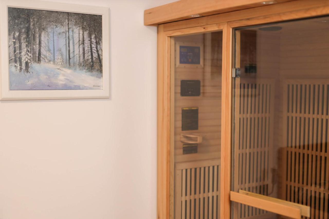 Forest Apartment With Sauna Яхимов Экстерьер фото